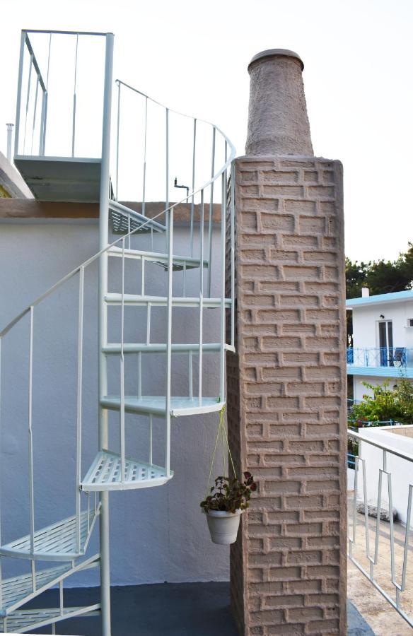 Dolihis Gi, Poseidon Villa Gialiskari  ภายนอก รูปภาพ